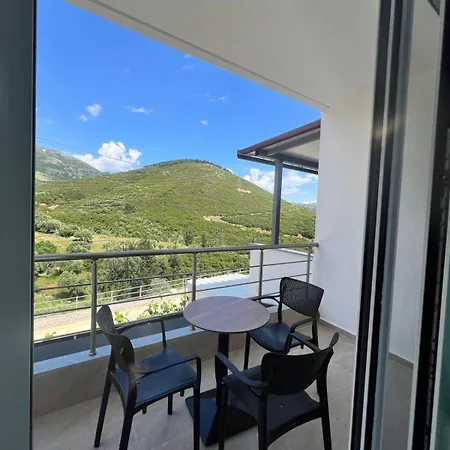 Athina Gasthof Himarë