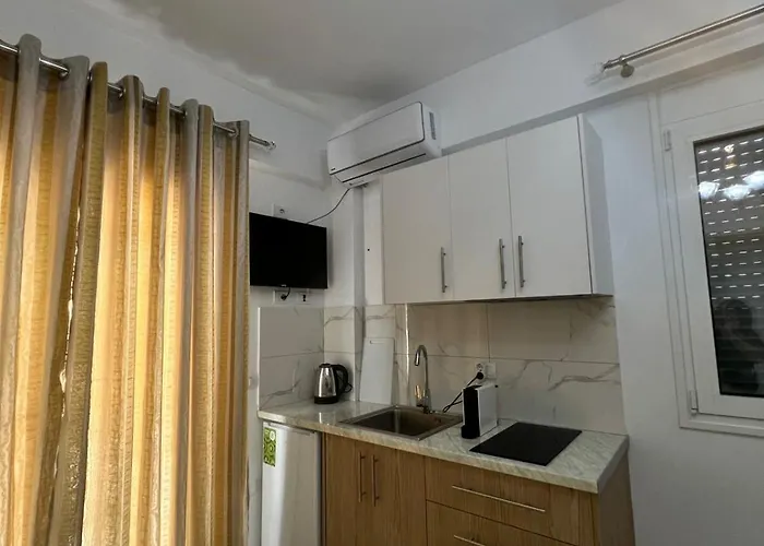 Athina 3* Himare