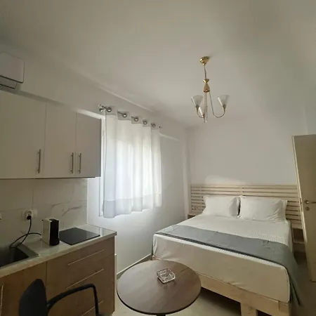 Athina 3* هيماري