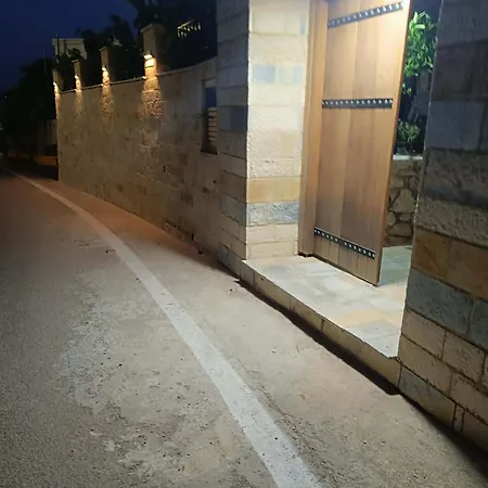Pensión Athina